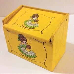 Vintage Yellow Recipe Box